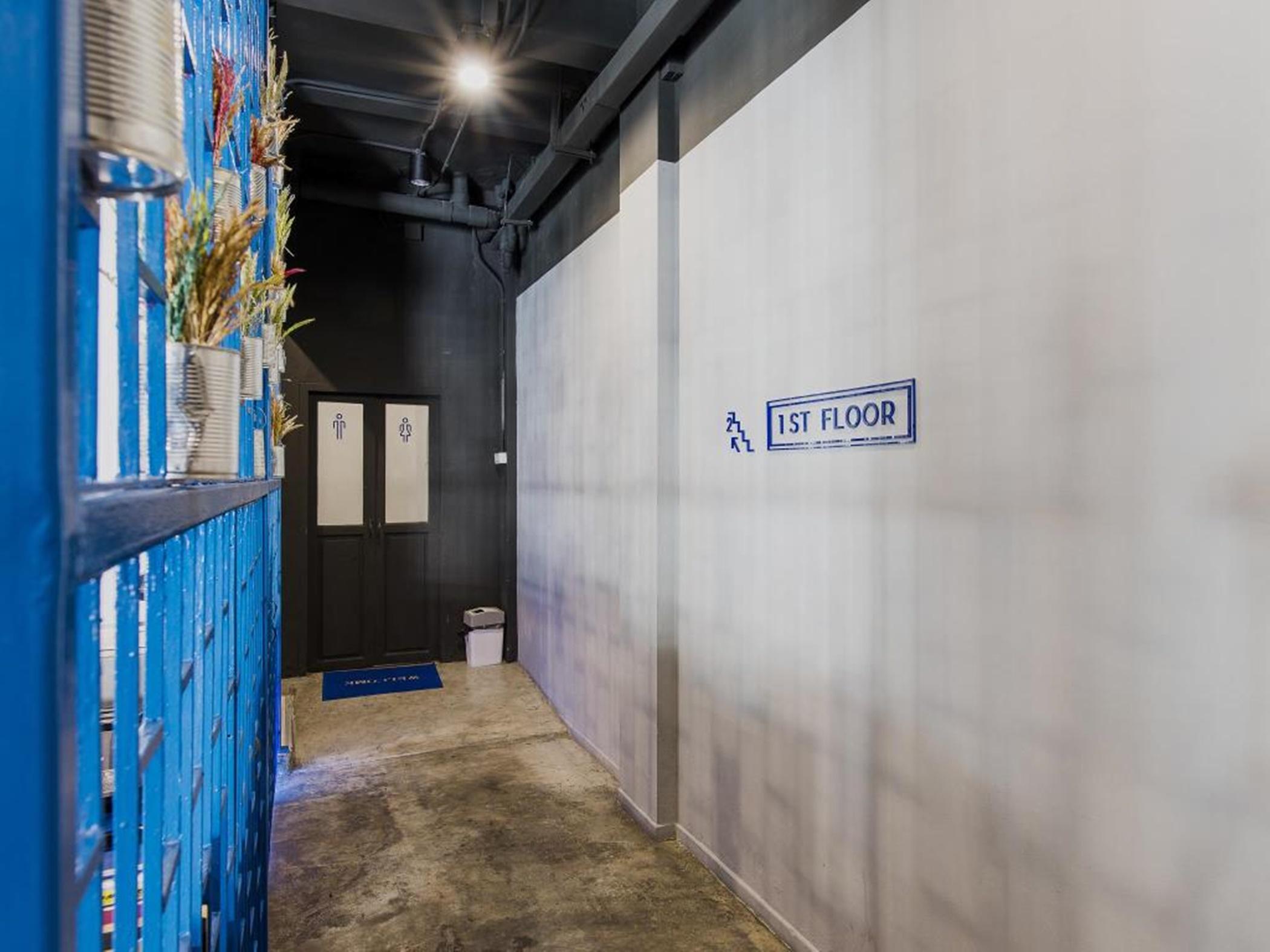 Loftel Station Hostel Bangkok Luaran gambar